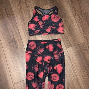 Sports bra and leggings red roses